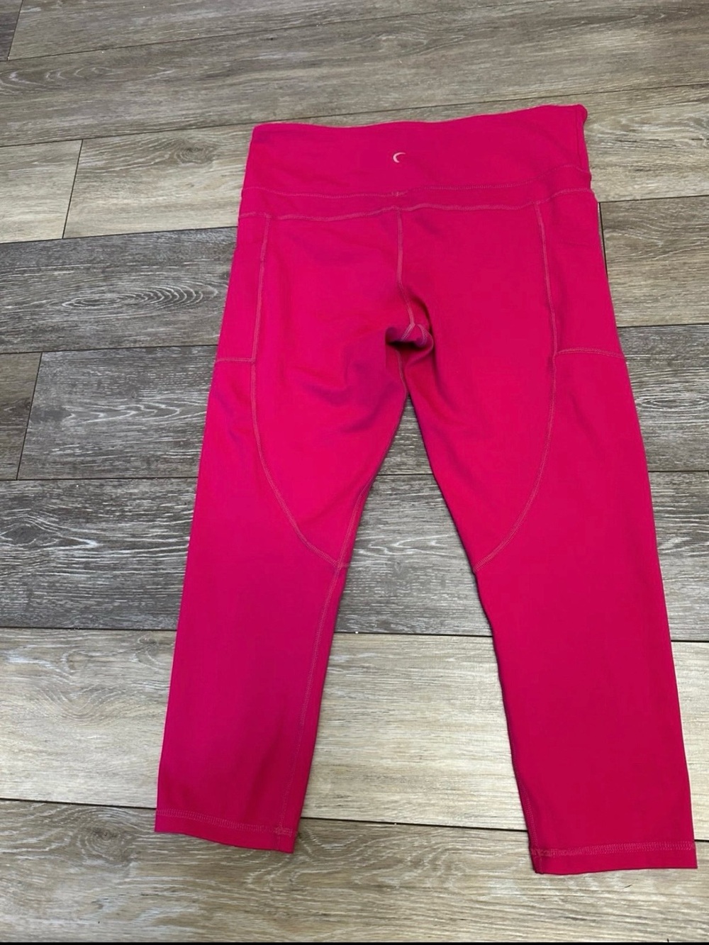 ZYIA Active Bright Pink Crop Leggings
